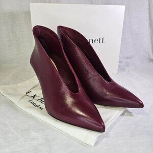Corrina Genuine Napa Leather 3” High Vamp Pump EU39.5 US9.5 Black Raspberry